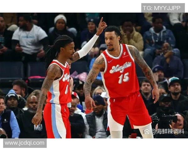 森林狼与灰熊在NBA夏季联赛中激战正酣年轻球员展现无限潜力 森林狼与灰熊在NBA夏季联赛中激战正酣年轻球员展现无限潜力